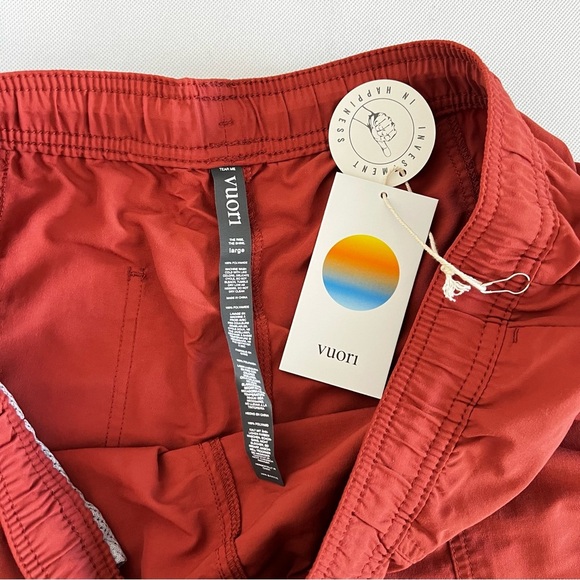 Vuori Sunwashed Short Sienna Size Large Elastic Waist Burnt Orange Performance - Picture 14 of 15